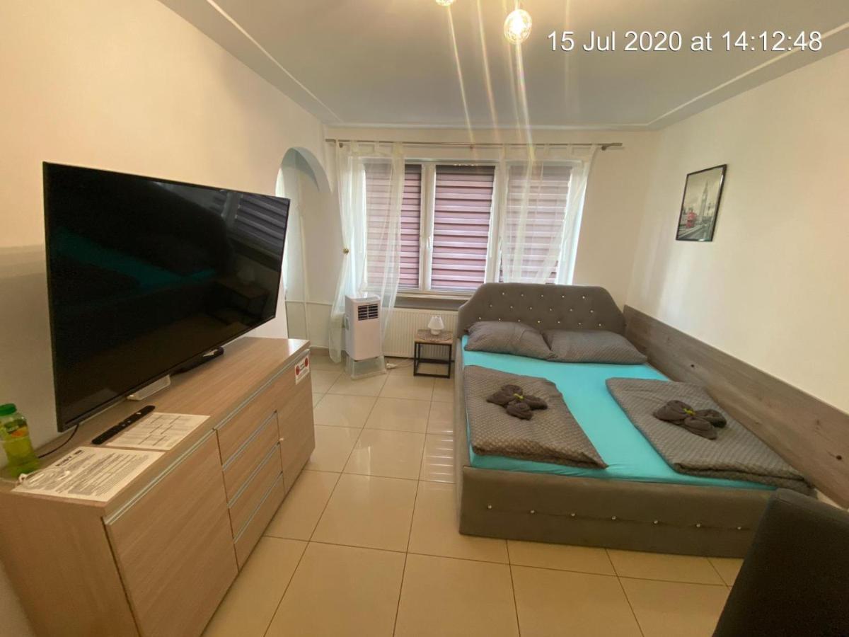 Apartament Rudy 102 Self Check-In 24H Apartman Bytom Kültér fotó