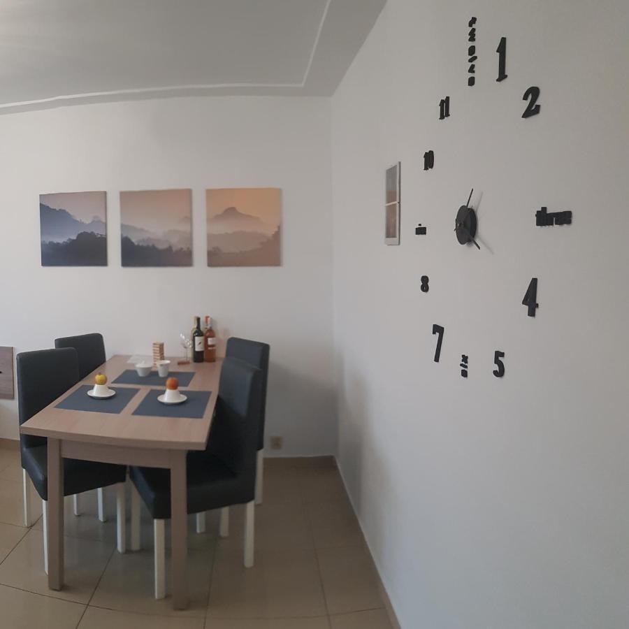 Apartament Rudy 102 Self Check-In 24H Apartman Bytom Kültér fotó